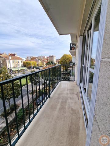 Appartement 3 pièces 2 chambres + parking + cave