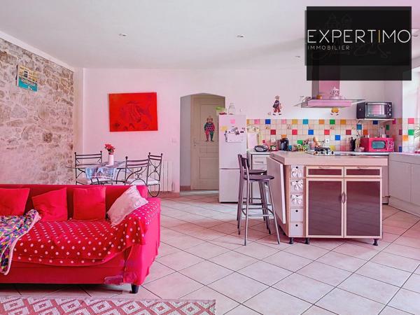 Cassagnes-Bégonhès (12120) Charmante Maison de Village T5 de 170 m² séparée en 2 logements