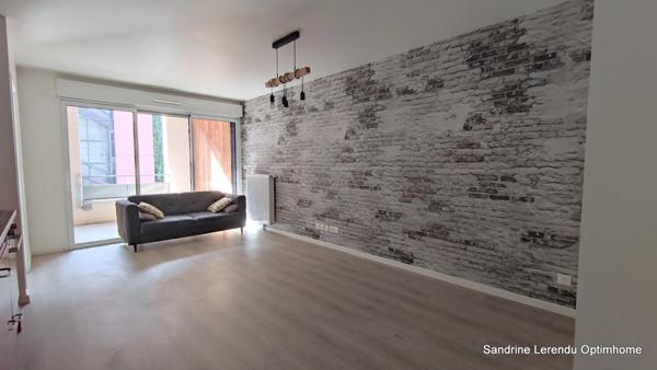 ROUEN – APPARTEMENT T2 RÉCENT AVEC LOGGIA – DPE B – ASCENSEUR