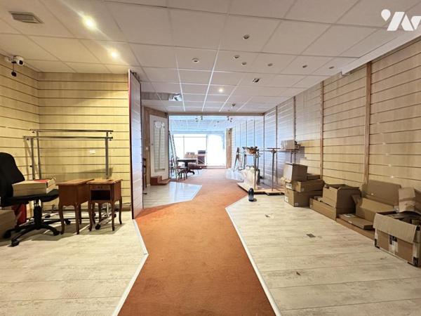 Local commercial avec logement à Ste Maure de Touraine