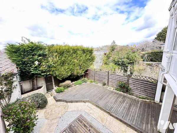 Local commercial avec logement à Ste Maure de Touraine