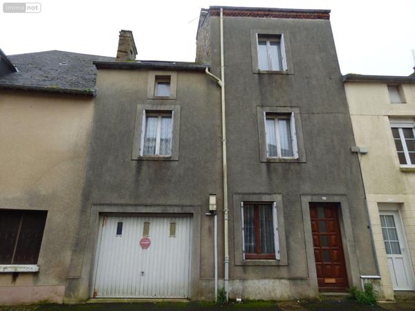 Maison de ville à vendre à Périers dans la Manche (50190), ref : MAIS1153