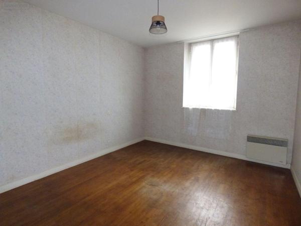 Maison de ville à vendre à Périers dans la Manche (50190), ref : MAIS1153