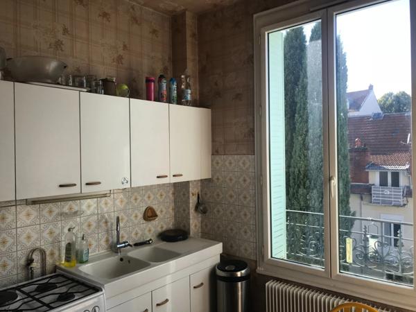 Immeuble à vendre VICHY (03)