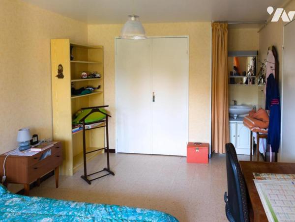 BEAUVALLON - Maison jumelée à étage de 104 m2 env.