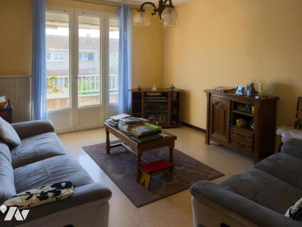 BEAUVALLON - Maison jumelée à étage de 104 m2 env.