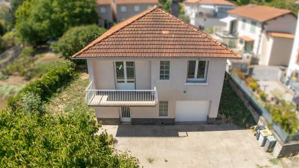 Maison individuelle, 4 chambres, jardin et garage