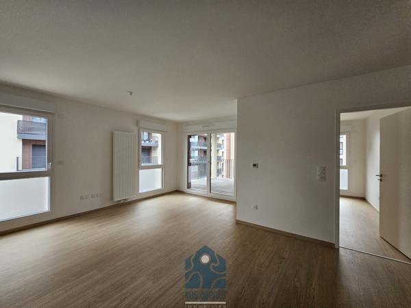 Appartement neuf T4 avec terrasse et garage