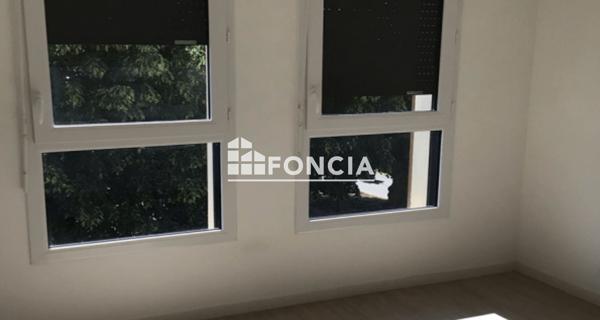 Location Appartement 3 pièces 65.65 m² - ÉTampes 91150