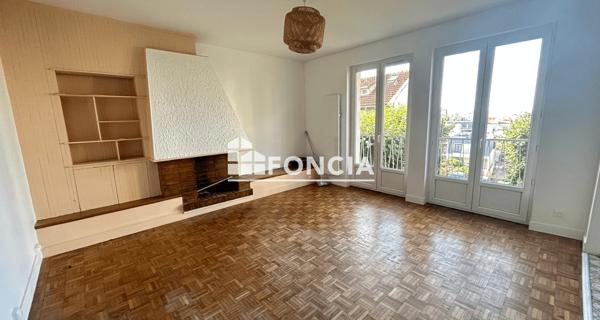 Location Appartement 3 pièces 58.25 m² - Issy-les-moulineaux 92130