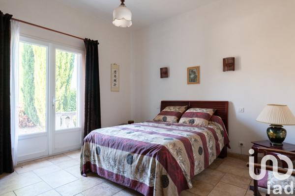Maison à vendre 6 pièces 268 m² Solliès-Pont