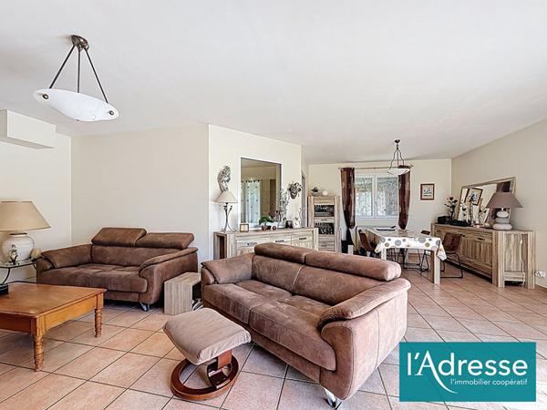 Maison de 127 m² avec piscine sur Bastelicaccia - 4 chambres de plain pied - grand terrain plat