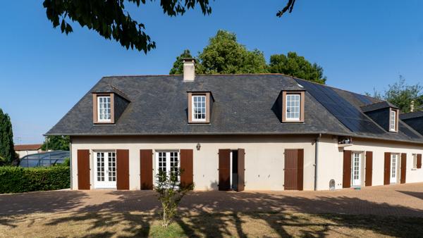 Maison Civray