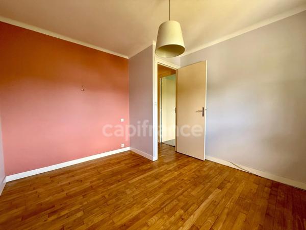 À vendre, Maison 5 chambres sur un terrain de 800 m², à 1 km des plages de Bénodet.