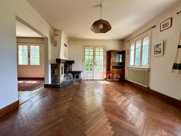 À vendre, Maison 5 chambres sur un terrain de 800 m², à 1 km des plages de Bénodet.