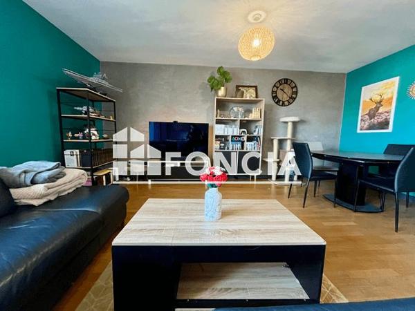 Location Appartement 4 pièces 89.6 m² - 4-6 AVENUE DES BENEDICTINS Limoges 87000