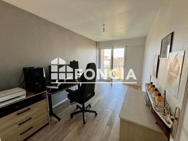 Location Appartement 4 pièces 89.6 m² - 4-6 AVENUE DES BENEDICTINS Limoges 87000