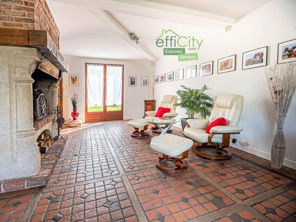 Maison 8 pièces - 215 m²