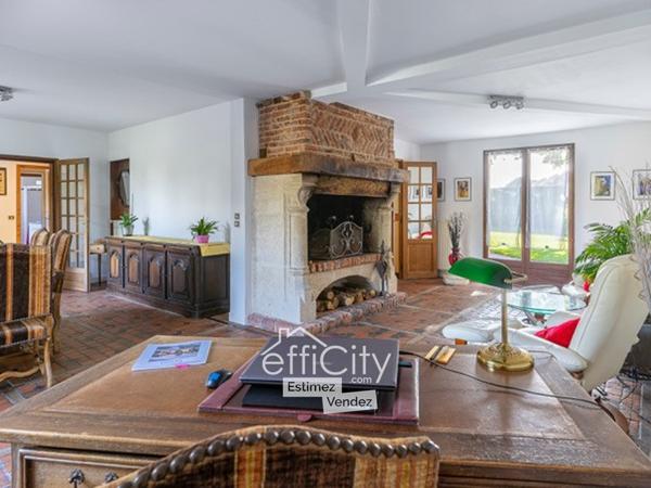 Maison 8 pièces - 215 m²