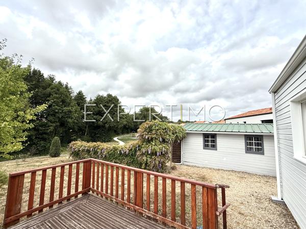 Moutiers-les-Mauxfaits (85540) Maison de plain-pied T5 de 103 m² - 3 chambres - Proximité commerces et école