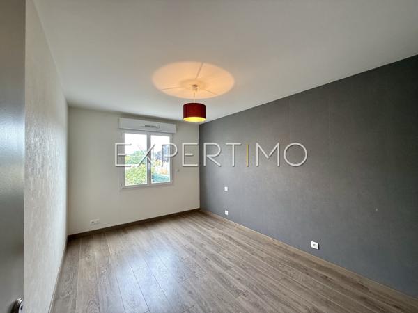 Moutiers-les-Mauxfaits (85540) Maison de plain-pied T5 de 103 m² - 3 chambres - Proximité commerces et école