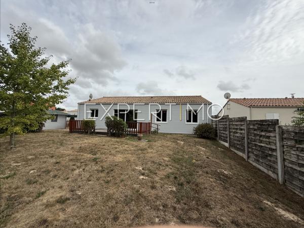 Moutiers-les-Mauxfaits (85540) Maison de plain-pied T5 de 103 m² - 3 chambres - Proximité commerces et école