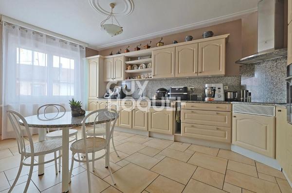 Maison 5 pièces à vendre à Neuves-Maisons - 229 000 