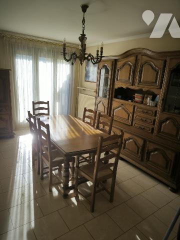 TINQUEUX : Maison de 5 pièces avec jardin et garage attenant