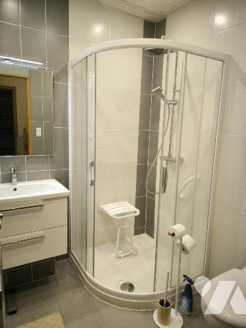 TINQUEUX : Maison de 5 pièces avec jardin et garage attenant