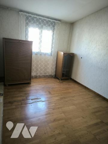 TINQUEUX : Maison de 5 pièces avec jardin et garage attenant