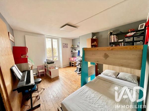 Maison à vendre 6 pièces 115,33 m² Moret-Loing-et-Orvanne