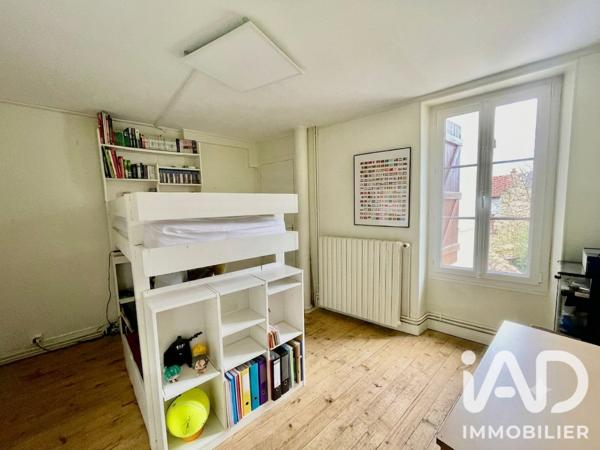 Maison à vendre 6 pièces 115,33 m² Moret-Loing-et-Orvanne
