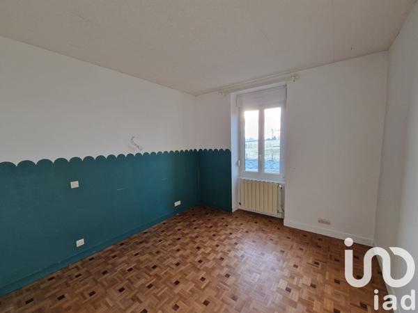 Maison traditionnelle 5 pièces de 142 m² à Giel-Courteilles (61210)