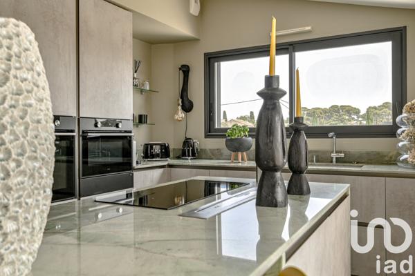 Appartement à vendre 5 pièces 125 m² Sanary-sur-Mer