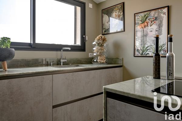 Appartement à vendre 5 pièces 125 m² Sanary-sur-Mer