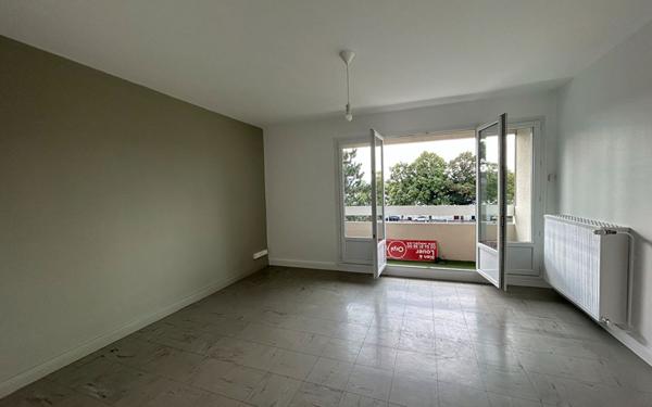 Appartement à louer    2 pièces •  Mer