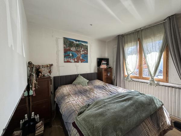 Deux Alpes – Local commercial + logements face aux pistes, permis d’agrandissement valide