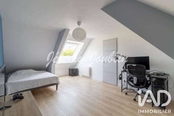 Maison à vendre 6 pièces 144 m² Jouy-le-Moutier