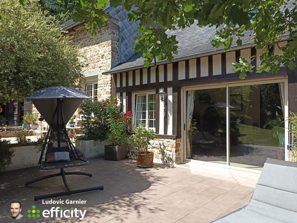 Maison
         6 pièces
        - 167 m² 499 900 € *