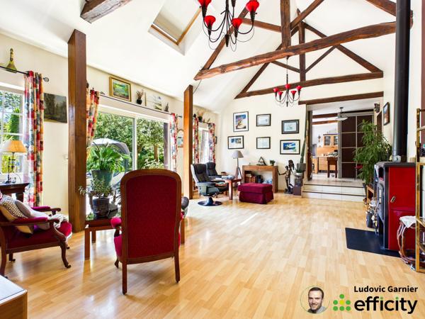 Maison
         6 pièces
        - 167 m² 499 900 € *