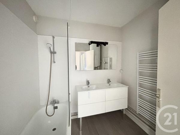 Appartement F3 à vendre  3 pièces - 67,84 m2 VALENCE - 26