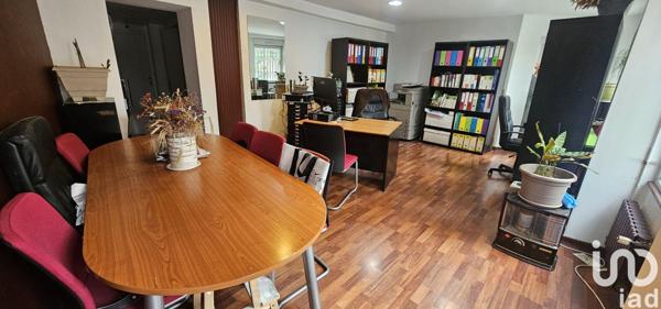 Murs commerciaux  à vendre 69 m² Paris 18