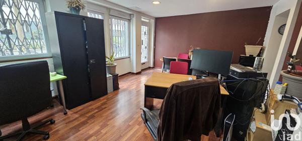 Murs commerciaux  à vendre 69 m² Paris 18