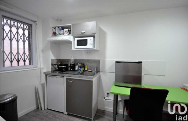 Murs commerciaux  à vendre 69 m² Paris 18