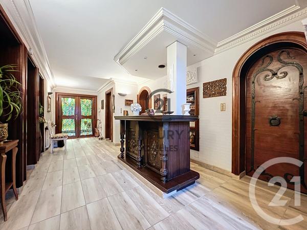 Maison à vendre  8 pièces - 205,95 m2 CHELLES - 77