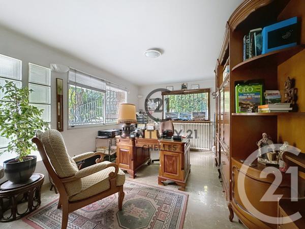 Maison à vendre  8 pièces - 205,95 m2 CHELLES - 77