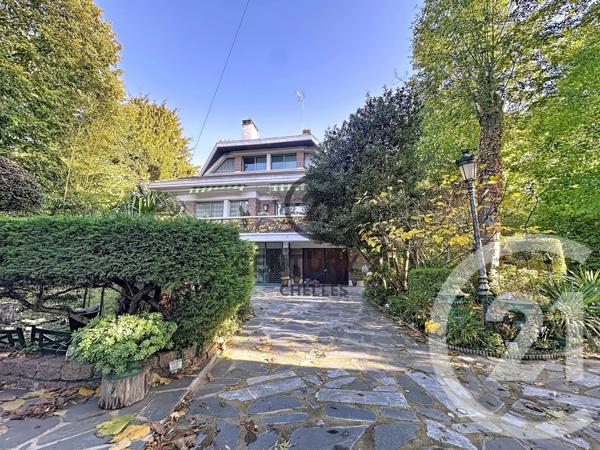 Maison à vendre  8 pièces - 205,95 m2 CHELLES - 77