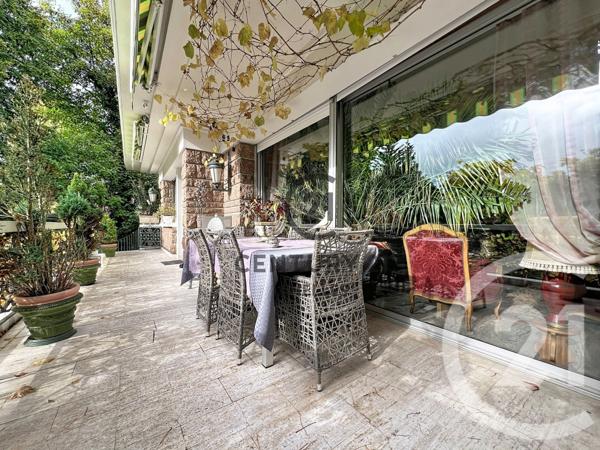 Maison à vendre  8 pièces - 205,95 m2 CHELLES - 77