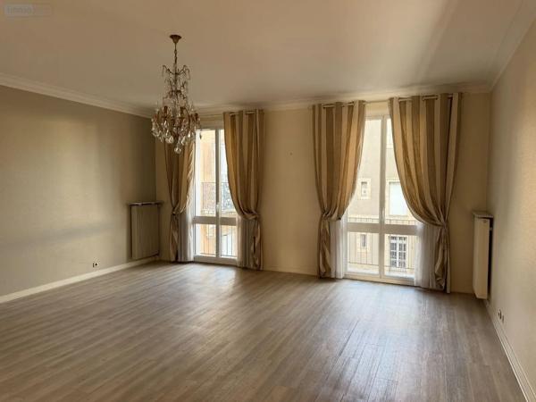 Location - Appartement Le Puy-en-Velay 43000 5 pièces 118 m 2