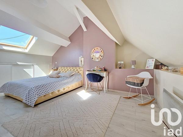 Maison 4 pièces de 102 m² à Migennes (89400)